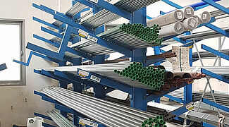 Estantería cantilever de doble cara