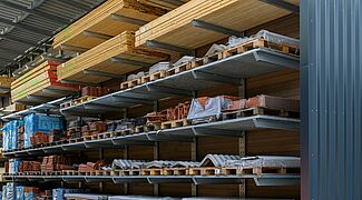 Nave de almacenamiento autoportante