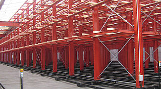 estantería cantilever móvil